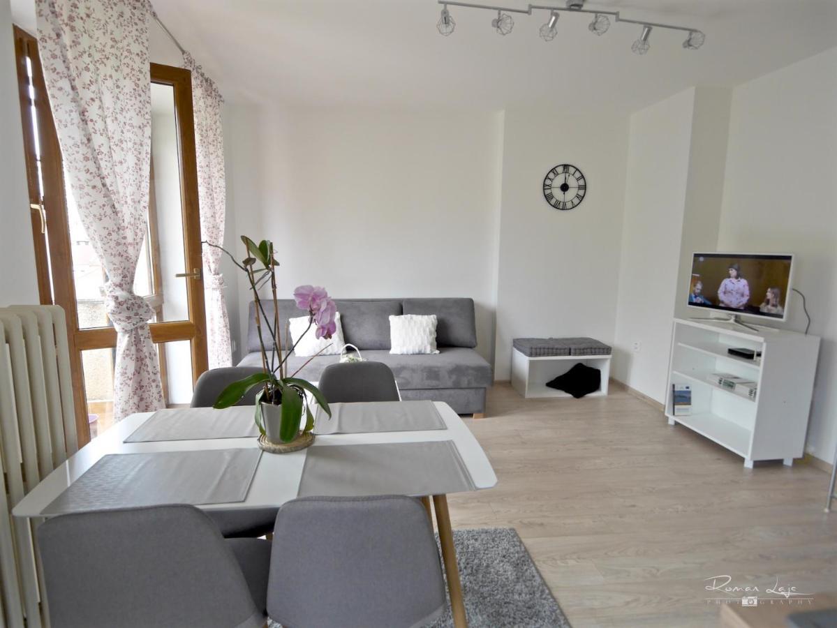 Emily Apartment Košice Εξωτερικό φωτογραφία