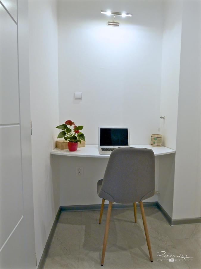 Emily Apartment Košice Εξωτερικό φωτογραφία